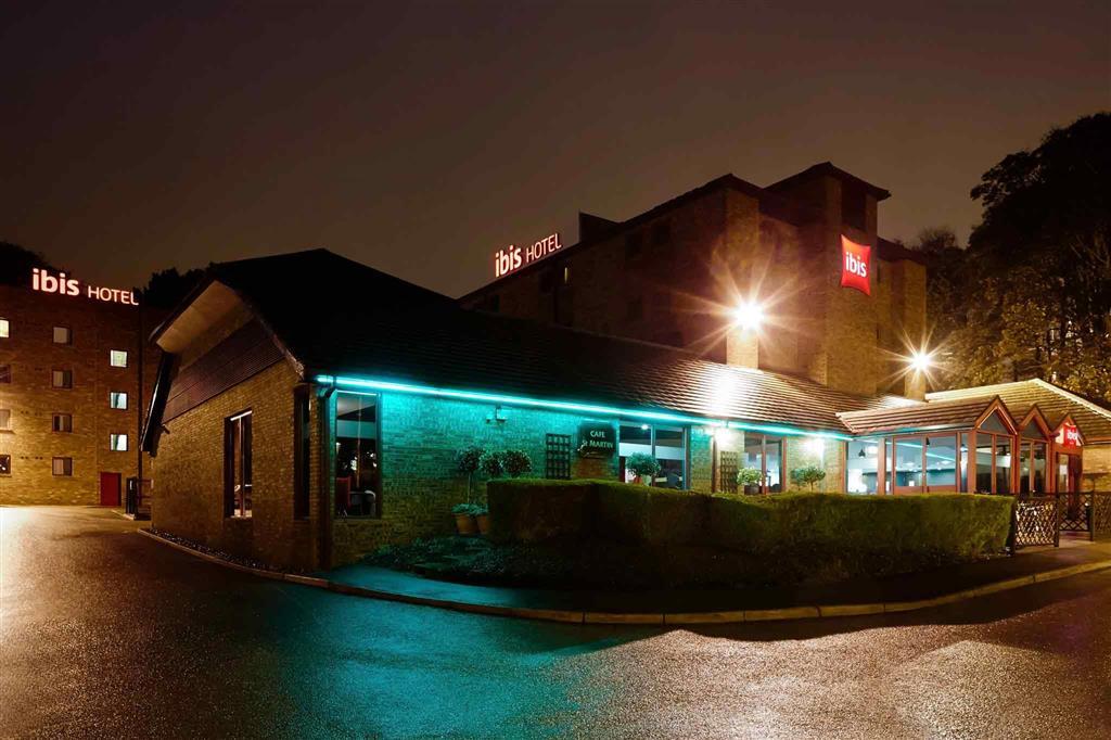 Hotel ibis London Luton Airport Exterior foto