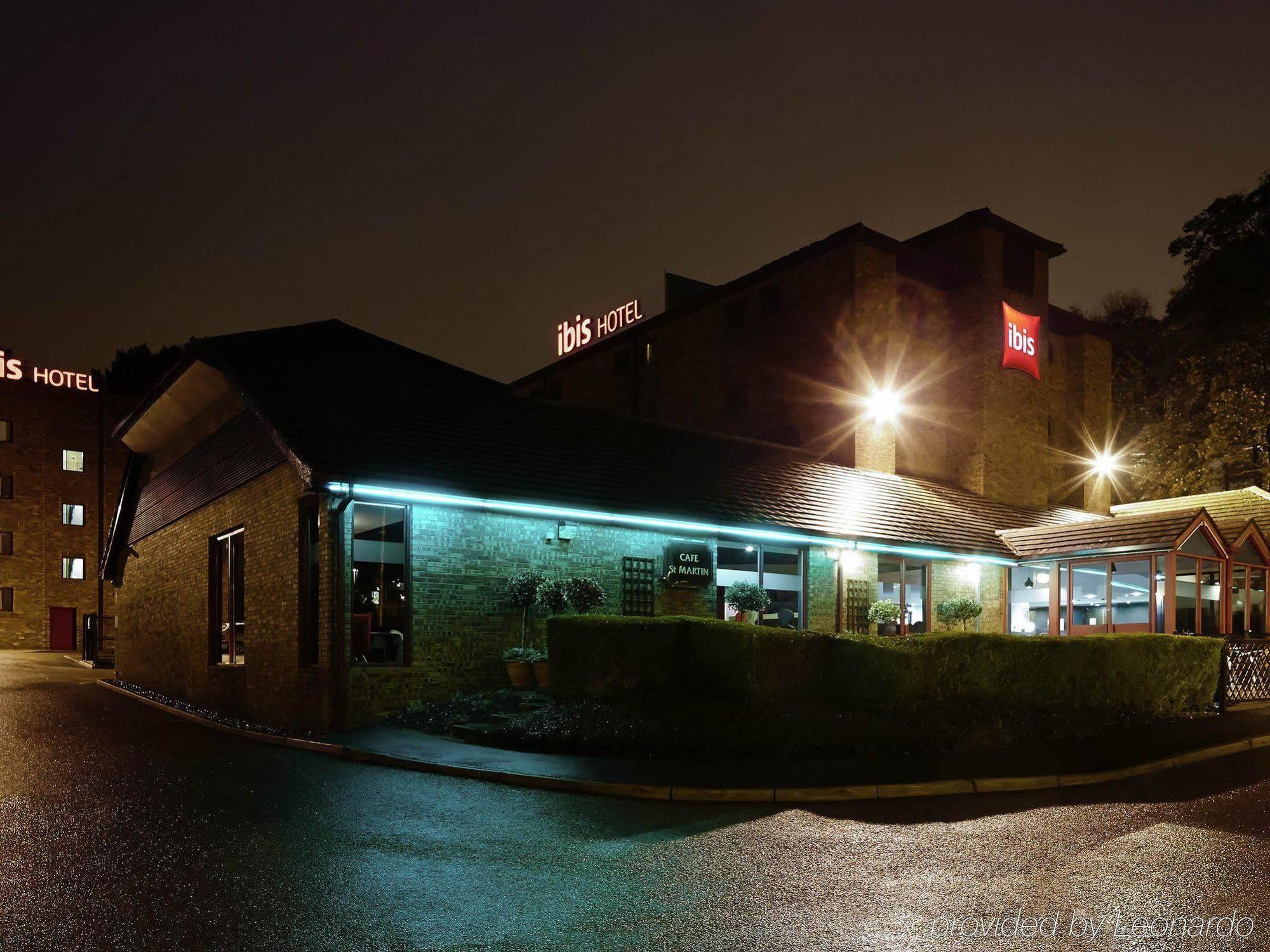 Hotel ibis London Luton Airport Exterior foto